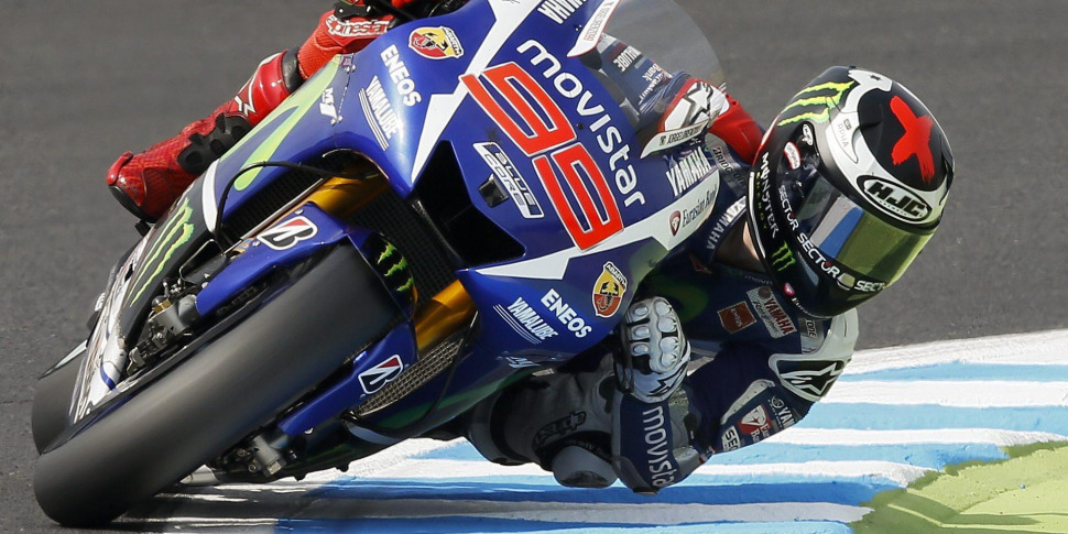 In Giappone Lorenzo Conquista La Pole Rossi Secondo Per 81 Millesimi