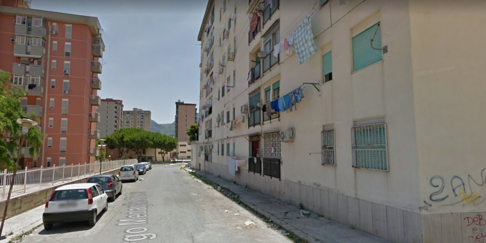 Sanatoria Per Le Case Popolari Occupate A Palermo Assegnato Il Primo