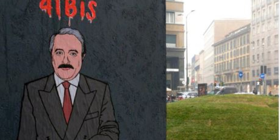 A Milano Un Murale Del Giudice Falcone Con La Scritta Save 41 Bis