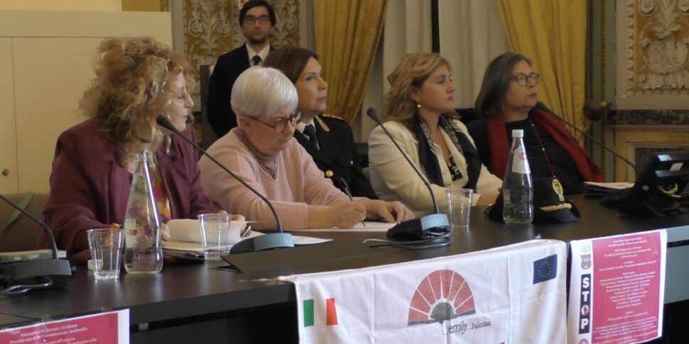 Palermo Incontro All Ars Per La Lotta Alla Violenza Di Genere Punta