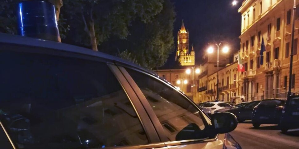 Quattro Poliziotti Aggrediti A Bagheria Mentre Cercavano Di Sedare Una