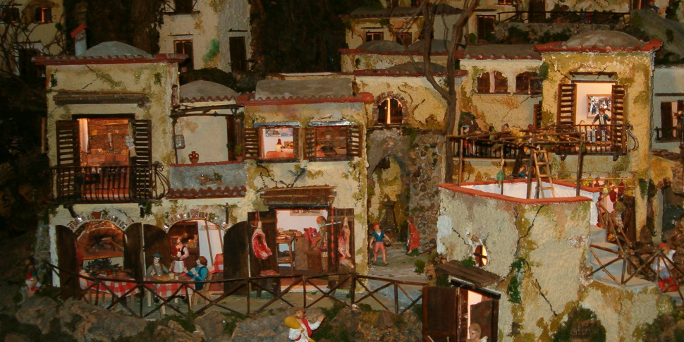 Un presepe per Paolo, mostra di Natale a Villa Niscemi - Giornale di  Sicilia