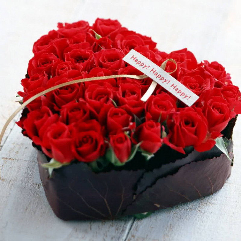 A San Valentino il 34% degli italiani regala fiori, ma 4 su 10