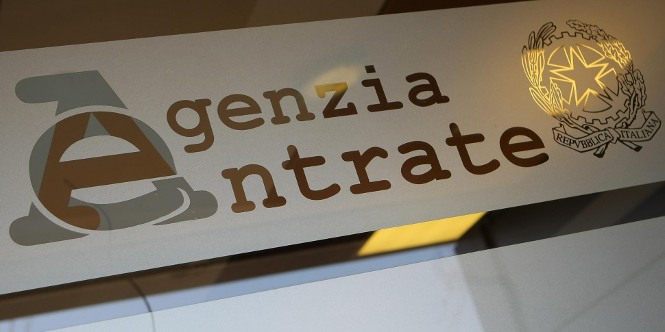 https://assets.gds.it/2015/03/agenzia-entrate-970x485.jpg