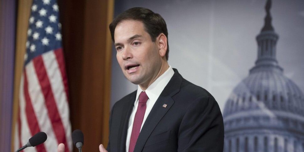 https://assets.gds.it/2015/04/marco-rubio-970x485-1758003396.jpg