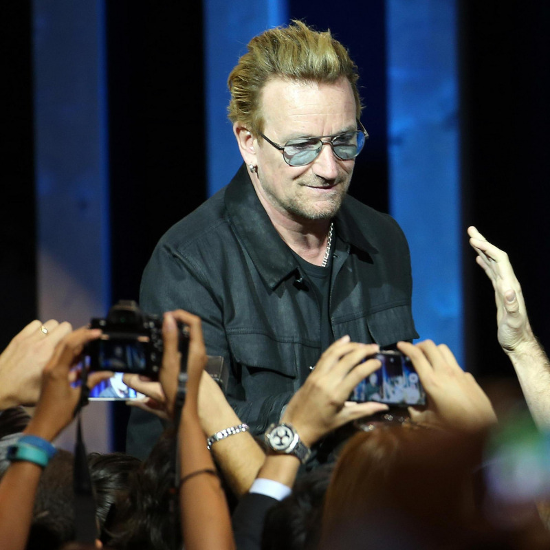 Il cantante degli U2 Bono Vox