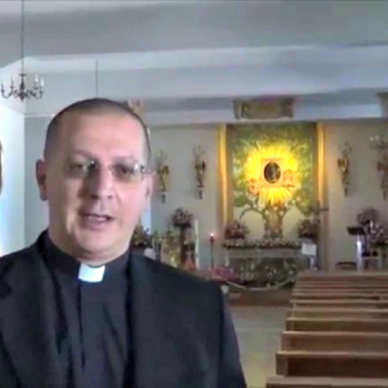 Padre Alessandro Minutella
