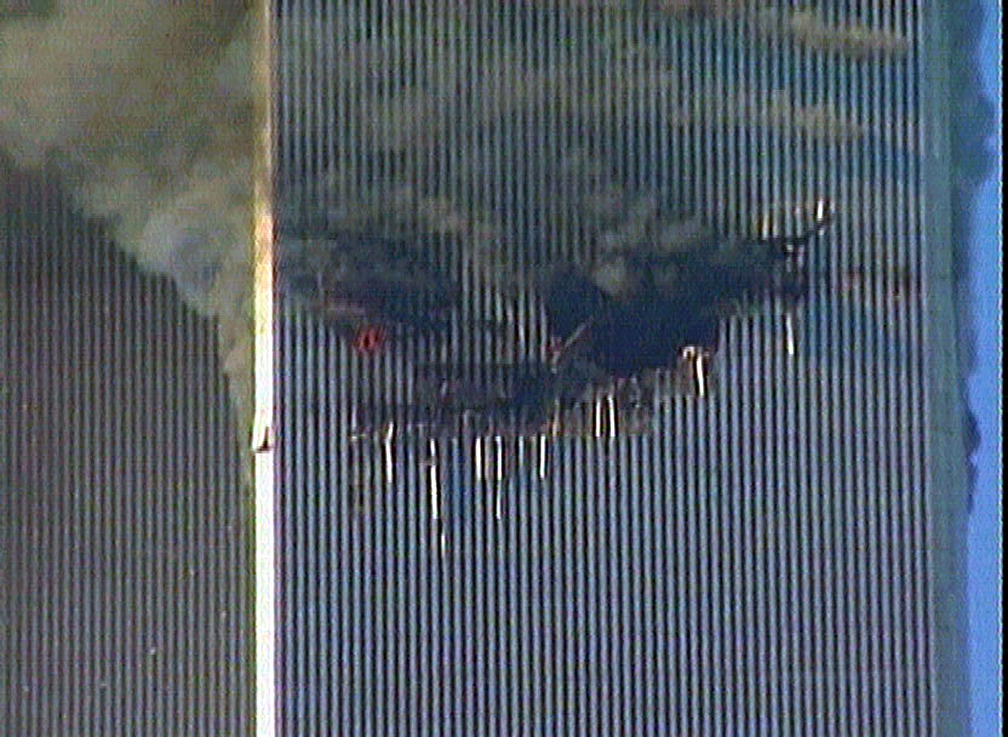 Сколько погибло людей в теракте 2001. 11 Сентября 2001 здание Пентагона. 11 Сентября 2001 Пентагон самолет. Число погибших 11 сентября 2001.