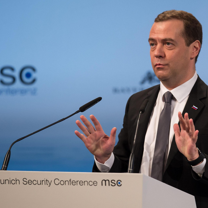 Il premier russo Medvedev