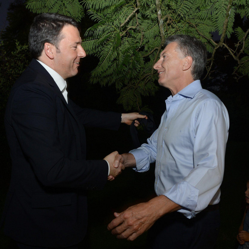 Il premier Matteo Renzi in visita in Argentina col premier Macri