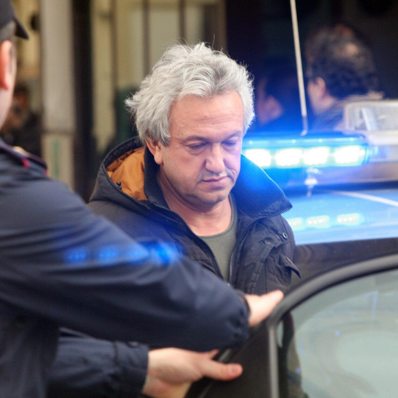 Carlo Gregoli arrestato dalla polizia