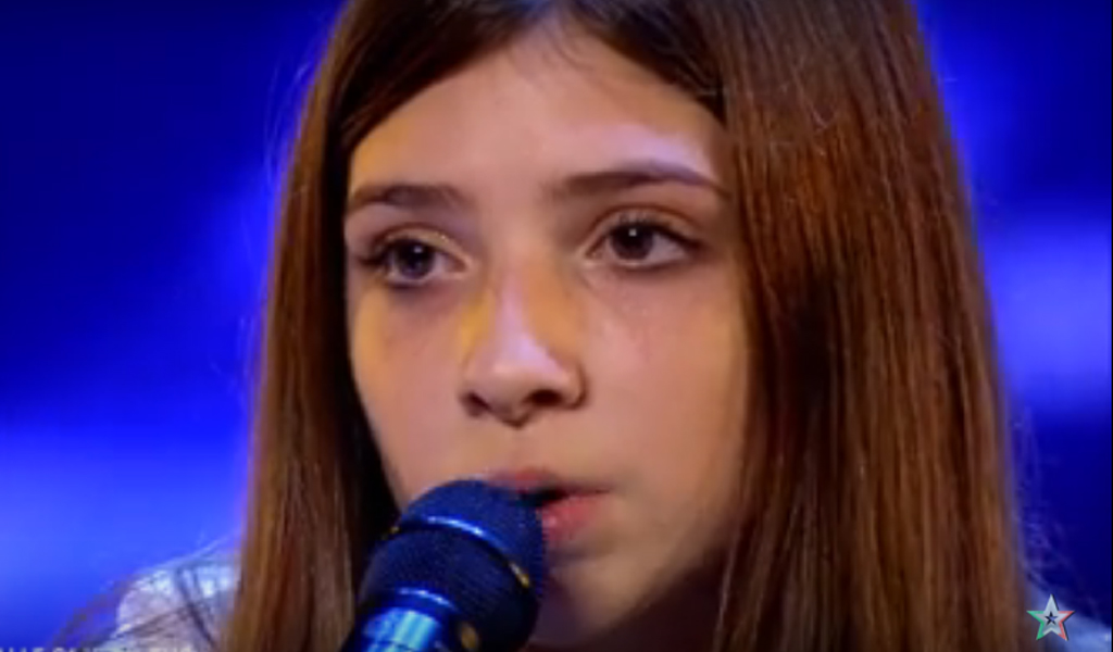 Beatrice 13enne incanta i giudici di Italia s Got Talent il