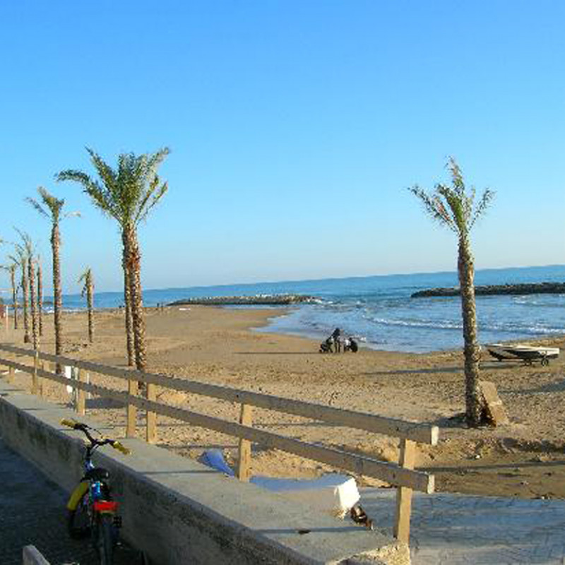 La spiaggia di Marina di Ragusa (foto d'archivio)