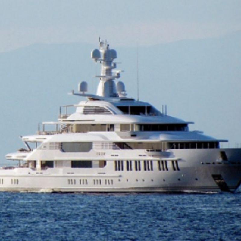 Lo yacht "Infinity" ospita Sylvester Stallone con la famiglia