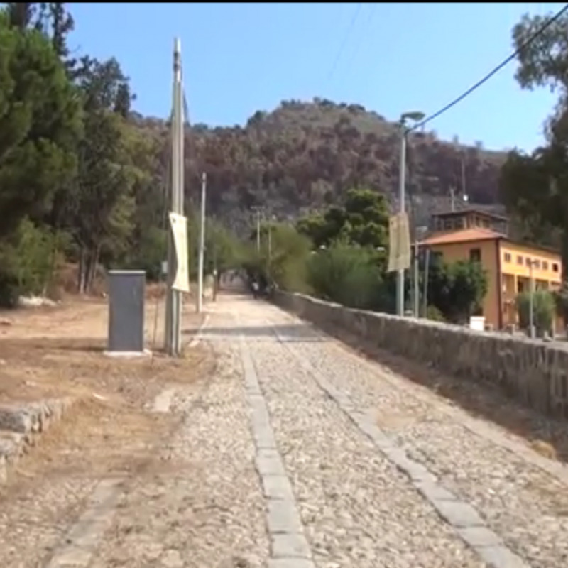 La strada che porta al Santuario di Monte Pellegrino, Palermo
