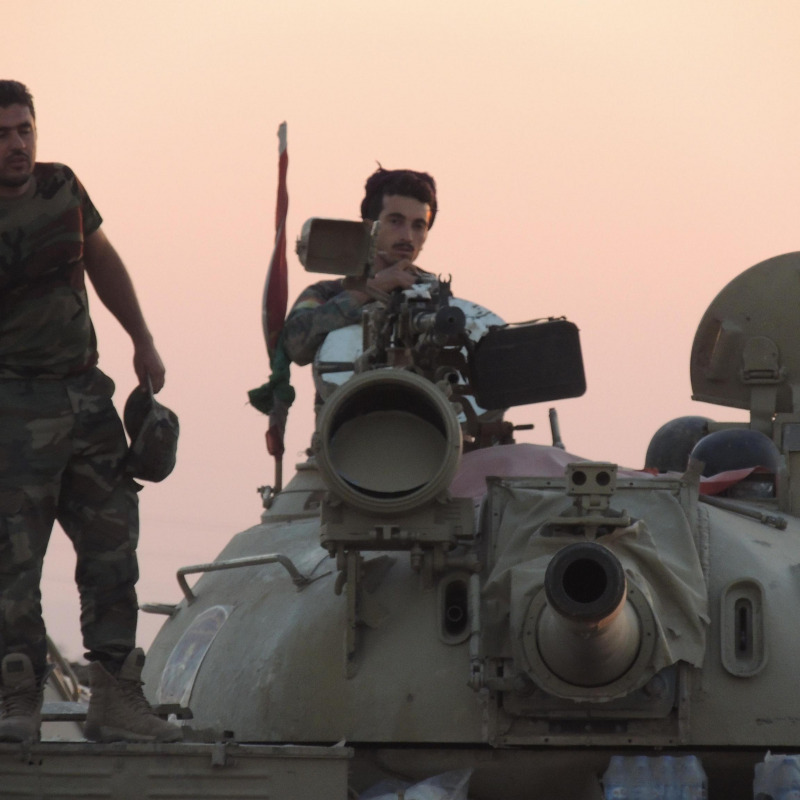 La trincea dei Peshmerga sul fronte orientale a 3-4 chilometri dall'ingresso di Mosul