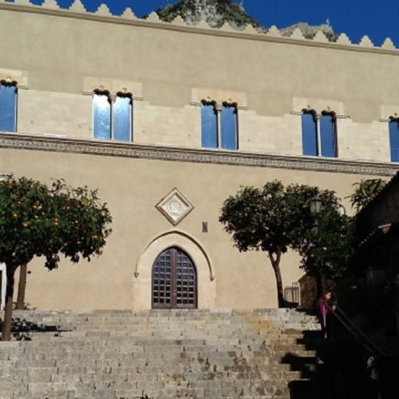 Palazzo Ciampoli, nuova sede della libreria Bucalo a Taormina