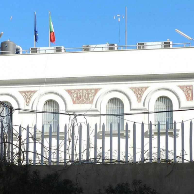 Una veduta esterna dell'ambasciata italiana a Tripoli