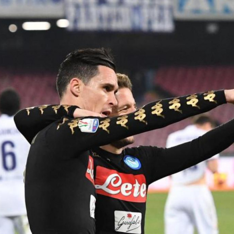 Jose' Callejon del Napoli festeggia l'1-0 contro la Fiorentina - Ansa