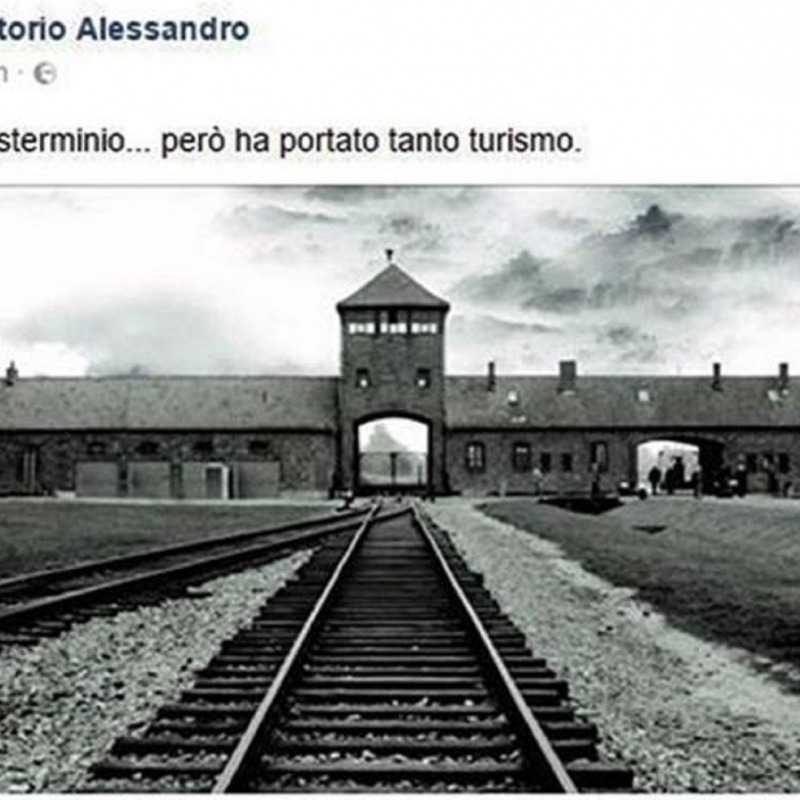 Il post di Vittorio Alessandro, poi rimosso da Facebook