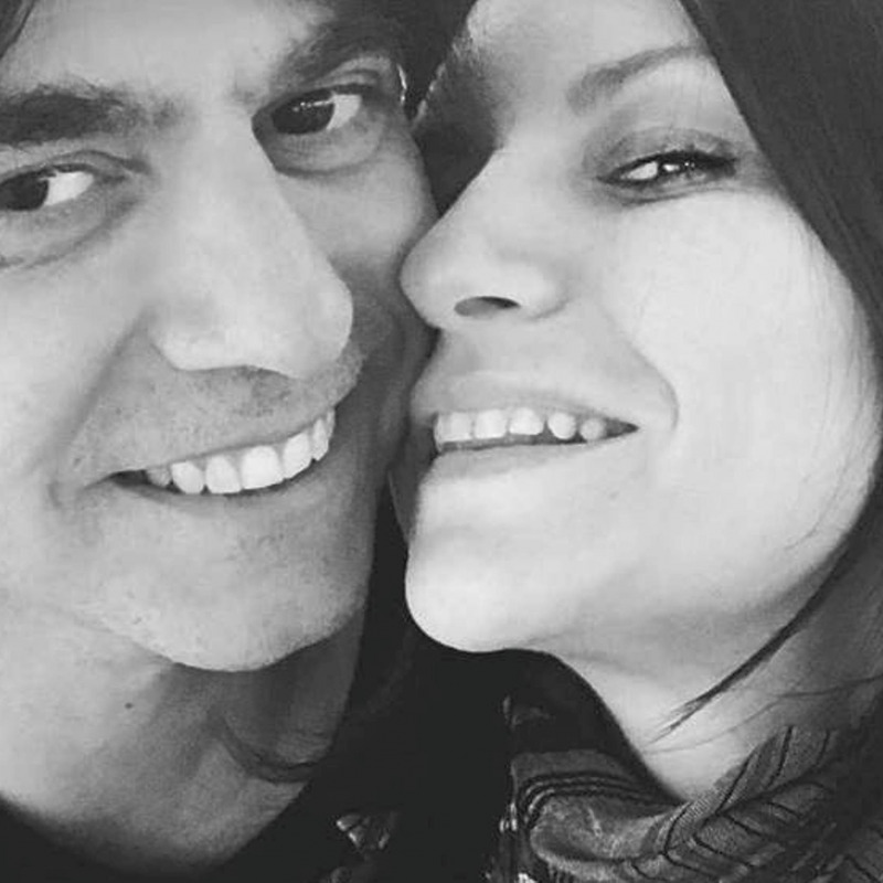 San Valentino, frasi d'amore indimenticabili: Laura Pausini firma i Baci  Perugina