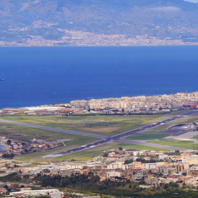 Aeroporto di Reggio Calabria, fonte Wikipedia