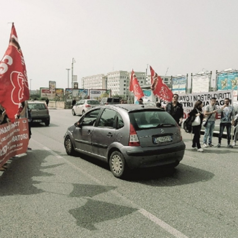 Protesta dei lavoratori Monalisa