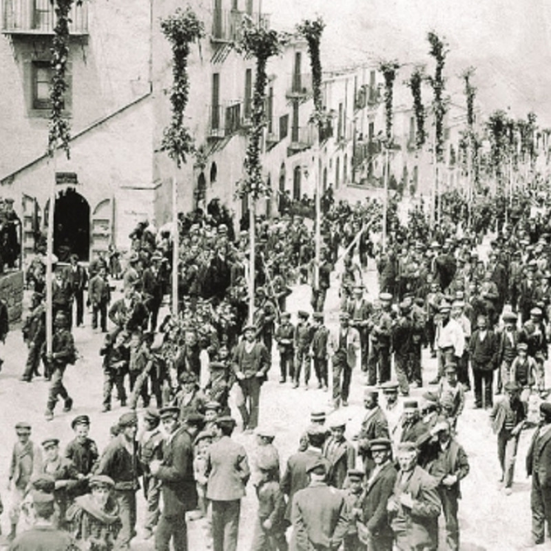Festa dei rami a Troina in una foto d'epoca