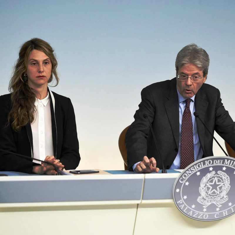 Il ministro Marianna Madia e il premier Paolo Gentiloni - Ansa