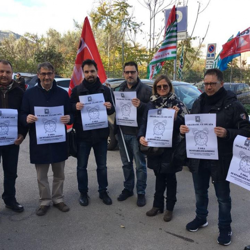 La protesta dei precari della scuola - Cgil Palermo