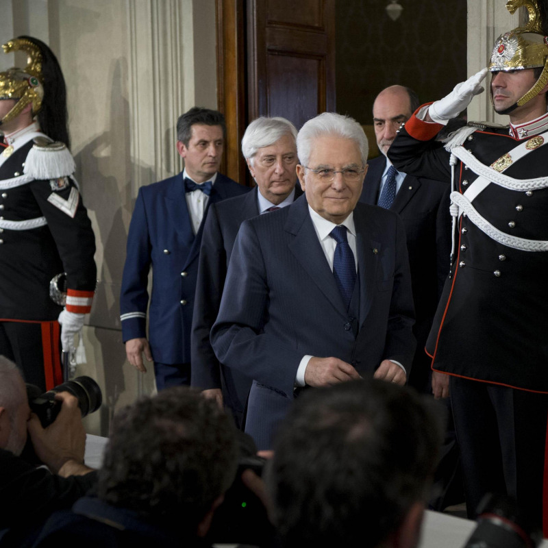 Il Presidente Sergio Mattarella alla fine delle Consultazioni