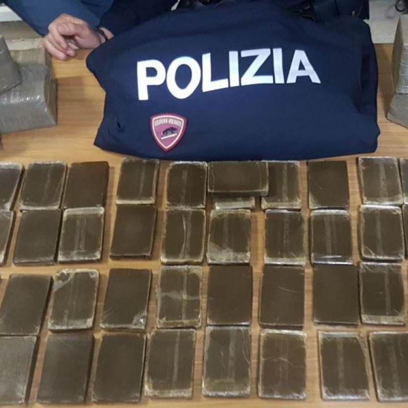 La droga sequestrata in via Porcelli