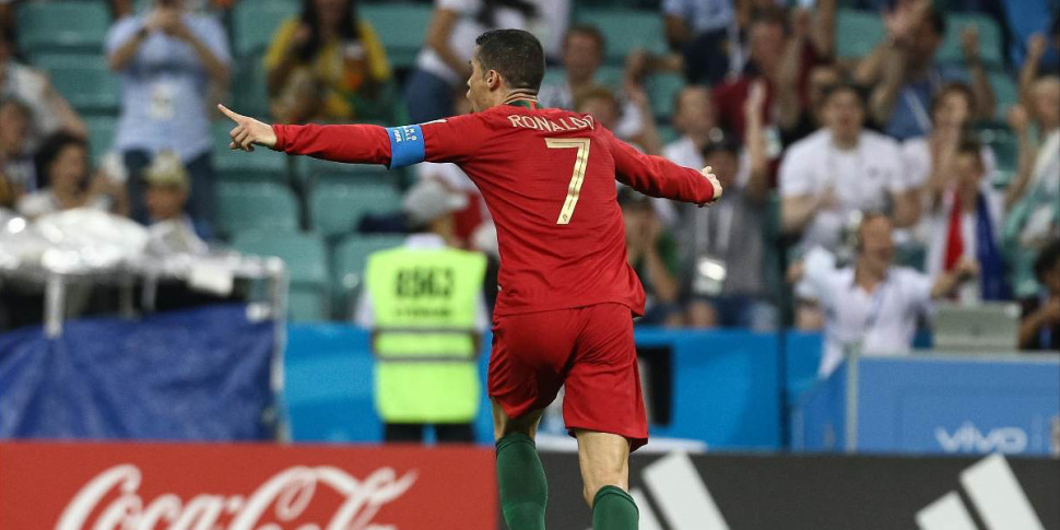 Espanha faz três, Cristiano Ronaldo também: espetáculo igual na Copa do Mundo entre as Fúrias Vermelhas e Portugal