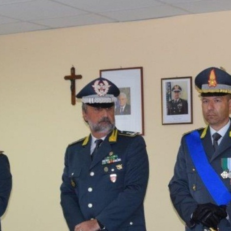A destra Andrea Antonioli, nuovo comandante della guardia di finanza di Caltanissetta