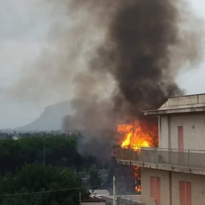 L'incendio a Villabate