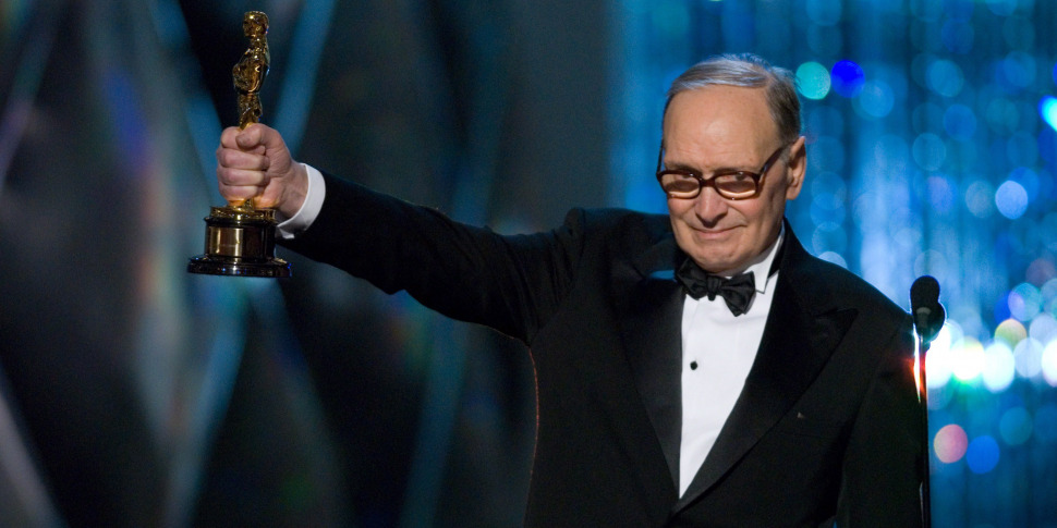https://assets.gds.it/2018/11/ENNIO-MORRICONE-14-970x485.jpg