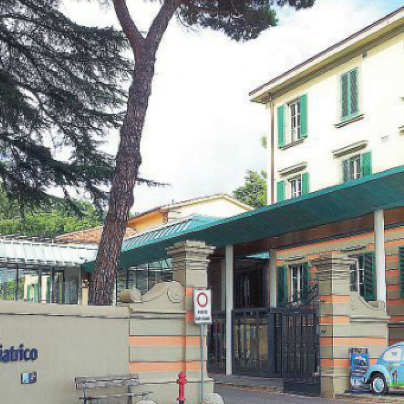 Niente da fare in Italia: la famiglia aveva portato il bimbo anche all'ospedale Meyer di Firenze