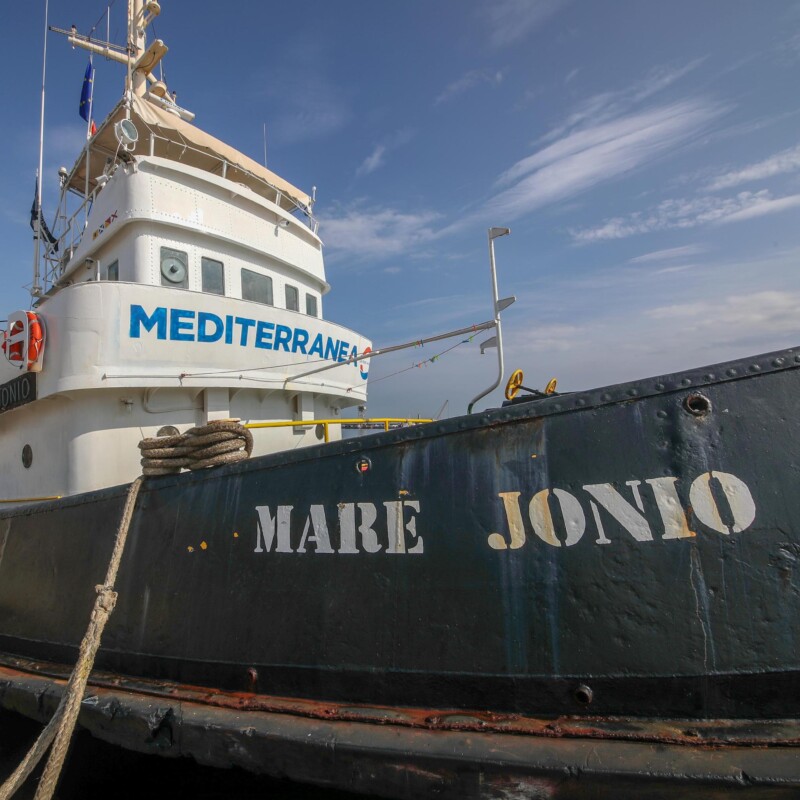 Nave Mare Jonio del progetto "Mediterranea"