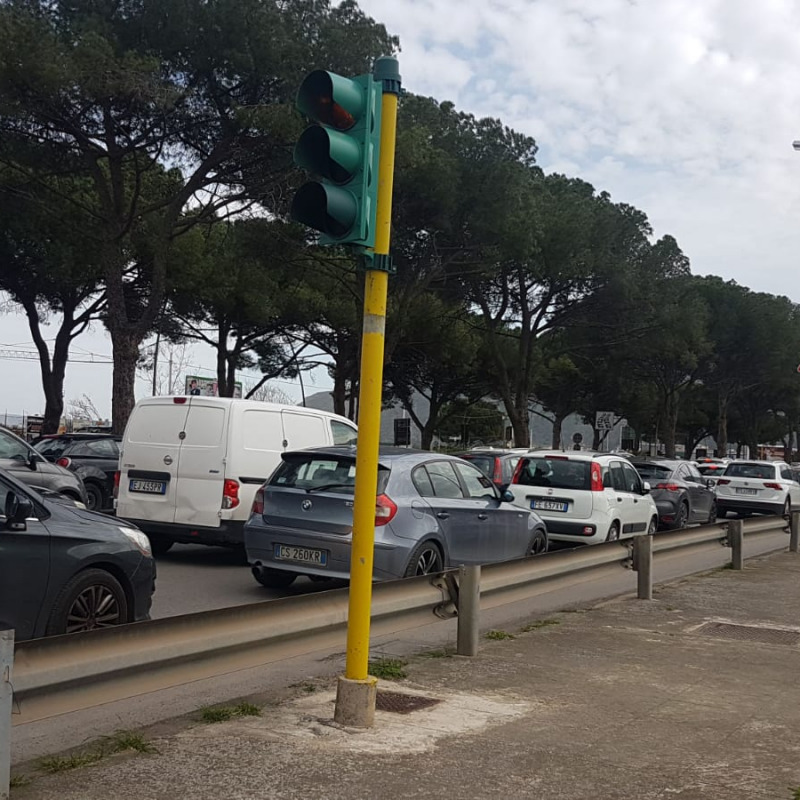 Traffico in viale Regione Siciliana