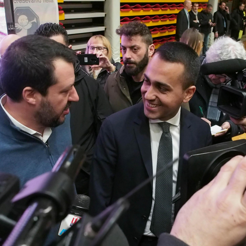 I vicepremier Luigi Di Maio e Matteo Salvini (S)