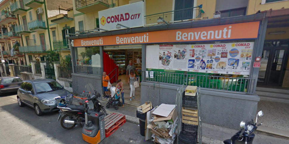 Palermo Rapina Al Conad Di Via Roccazzo Il Bottino Da 10 Mila Euro