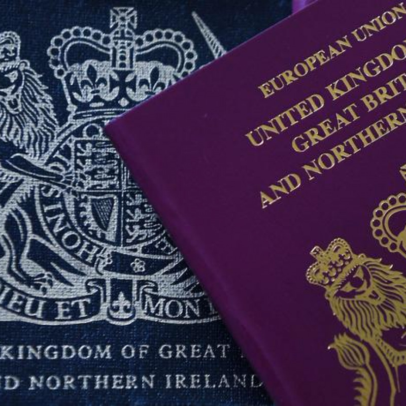 Passaporti britannici