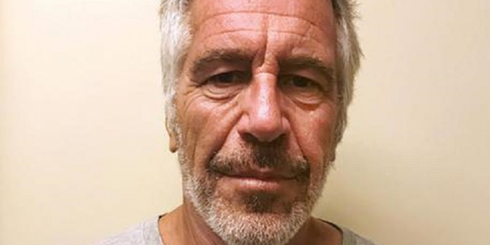 https://assets.gds.it/2019/08/Jeffrey-Epstein-970x485.jpg