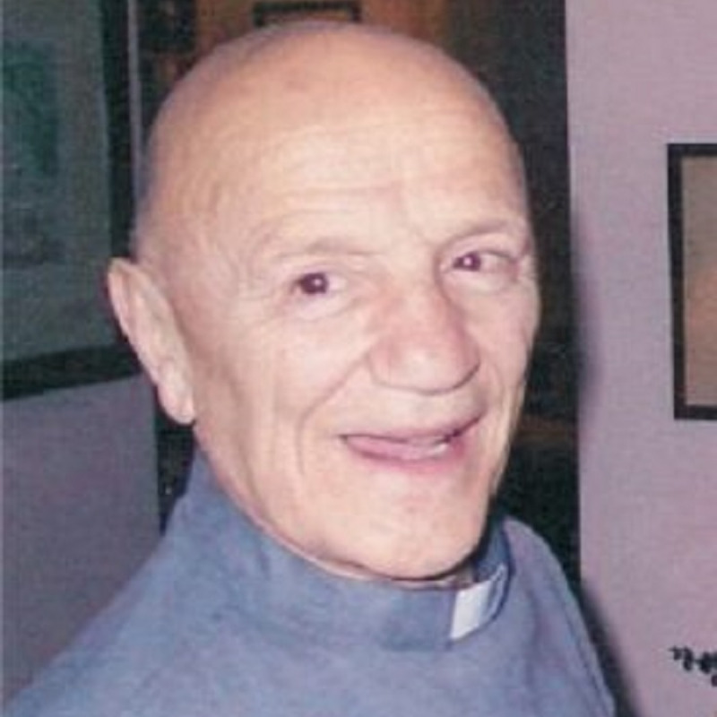 Padre Angelo La Rosa