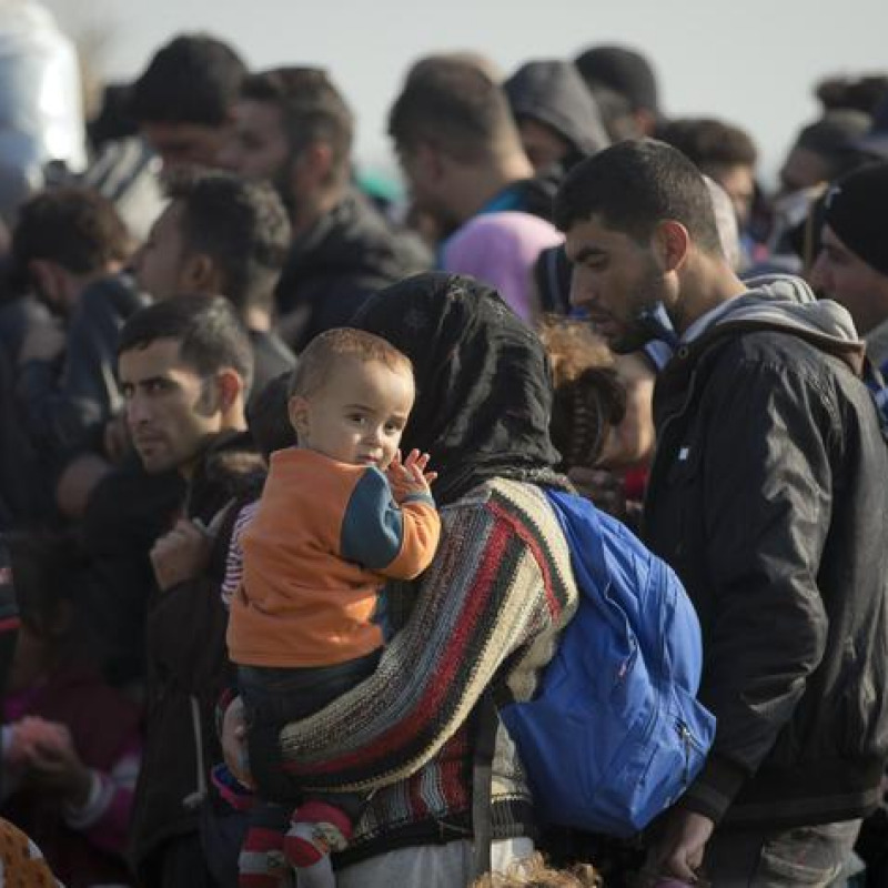 Migranti: Corte Ue, vitto e alloggio non sono revocabili