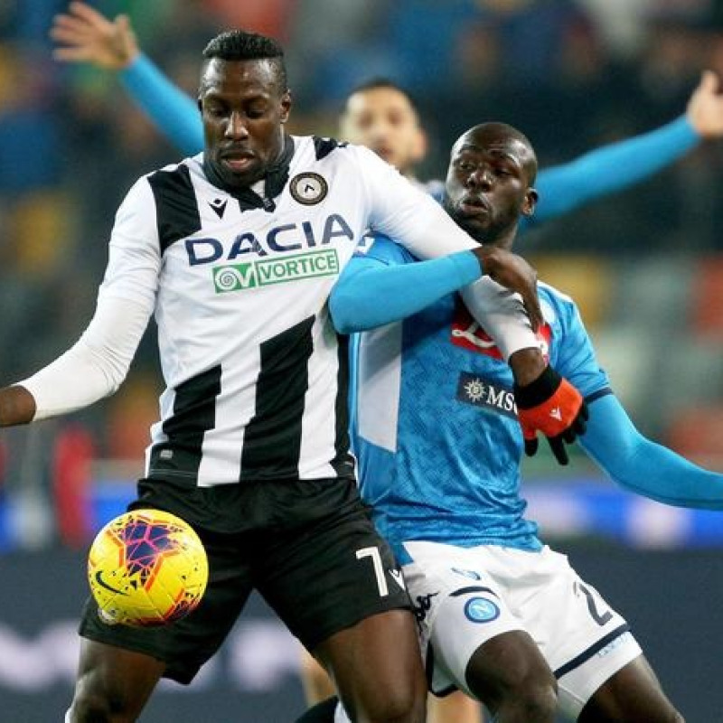 Udinese's Stefano Okaka (L) and Napoli's Kalidou Koulibaly in action during the Italian Serie A soccer match Udinese Calcio vs SSC Napoli at the Friuli - Dacia Arena stadium in Udine, Italy, 7 December 2019. ANSA/GABRIELE MENIS