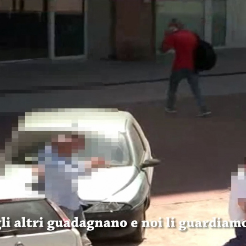 Corruzione al Comune di Palermo, un frame del video con le intercettazioni