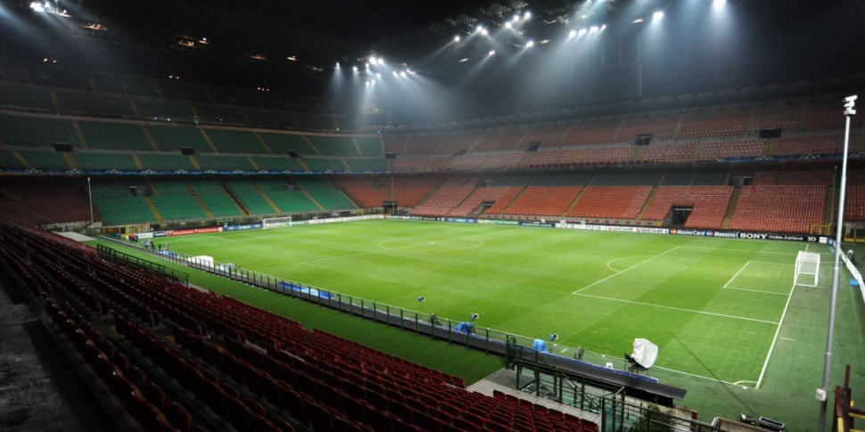 https://assets.gds.it/2020/02/stadio-san-siro-970x485.jpg