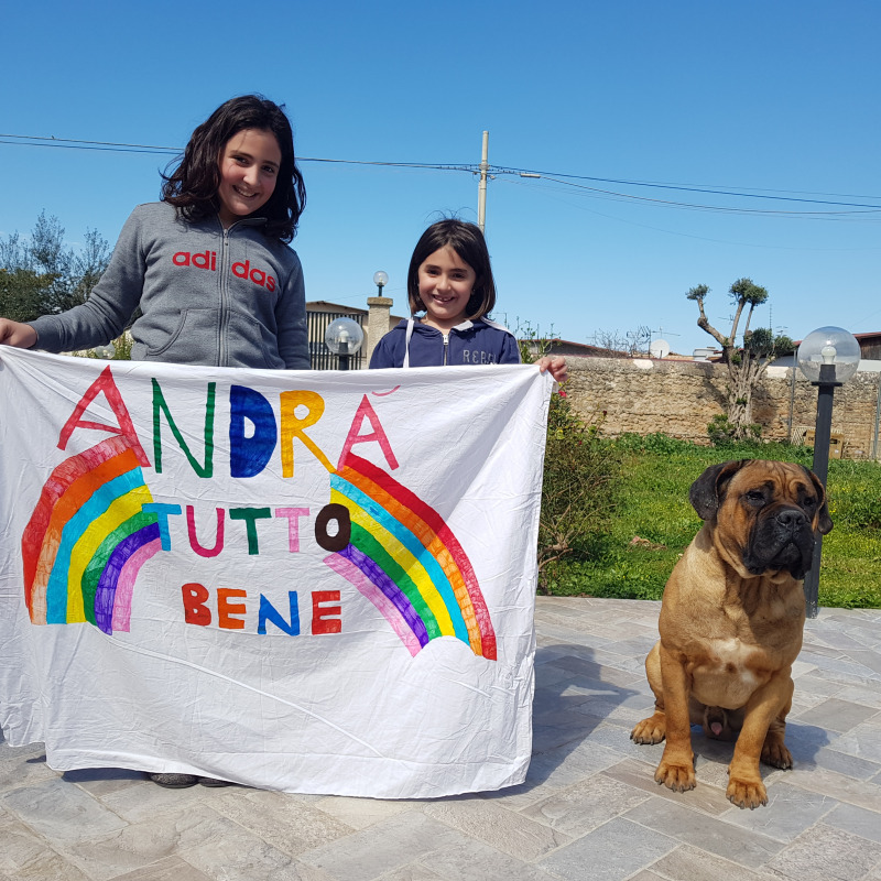 Sara e Giulia Pergola da Carini (Pa) e il cane corso Achille