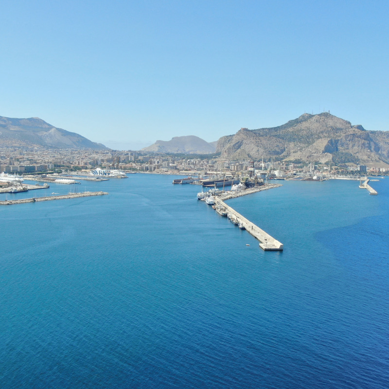 Il porto di Palermo